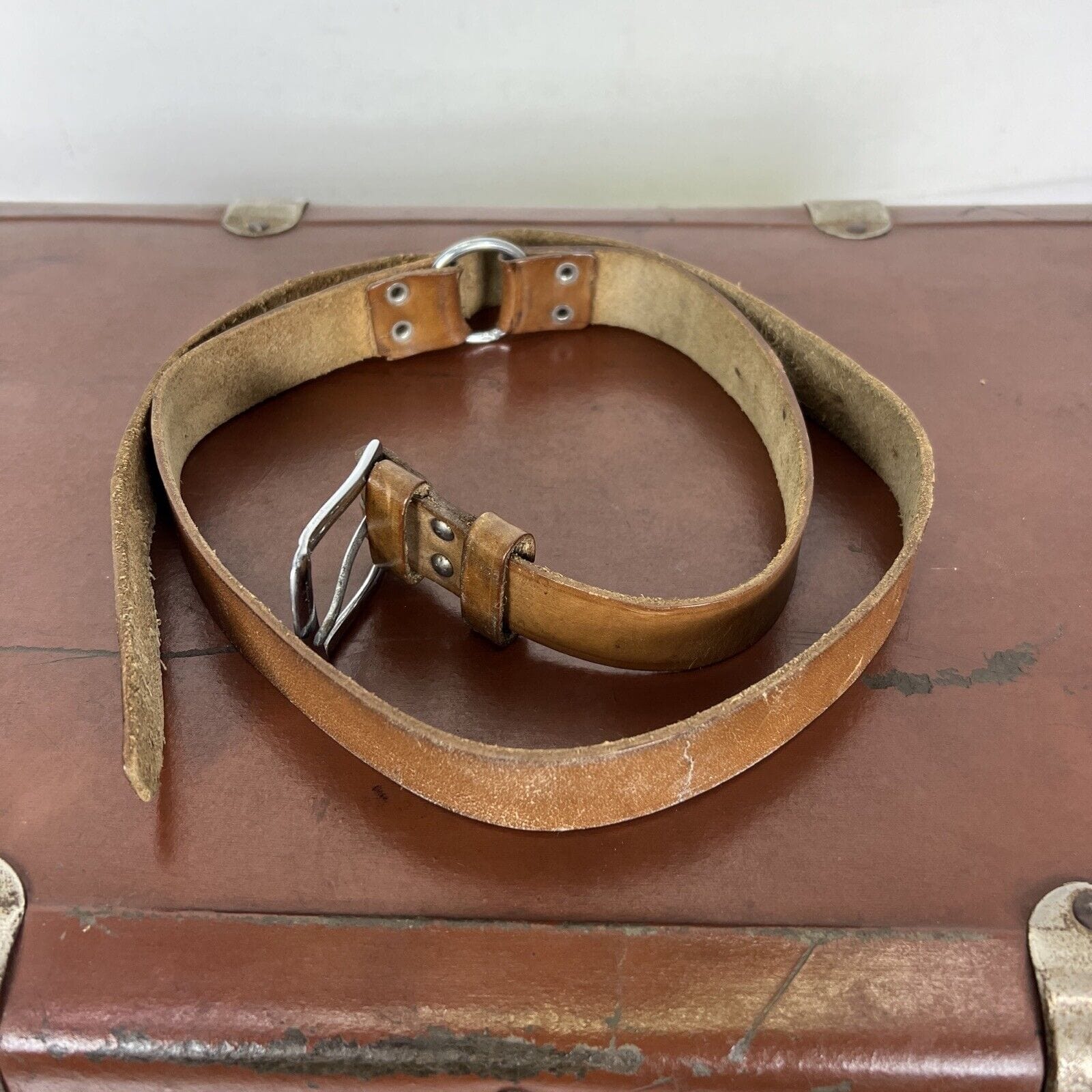 Valigia vintage anni 40 in cartone marrone Borsa Antica bagaglio da viaggio Categoria  Vintage