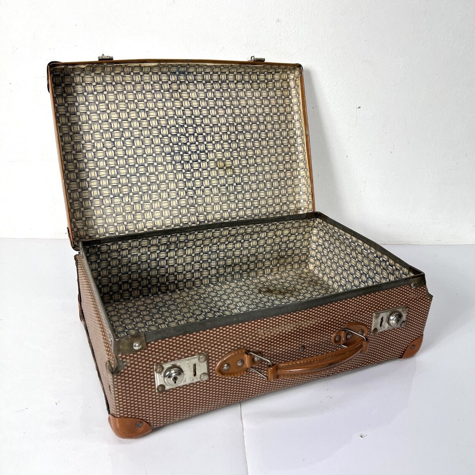 Valigia vintage anni 40 in cartone marrone Piccola Borsa Antica da viaggio Categoria  Vintage