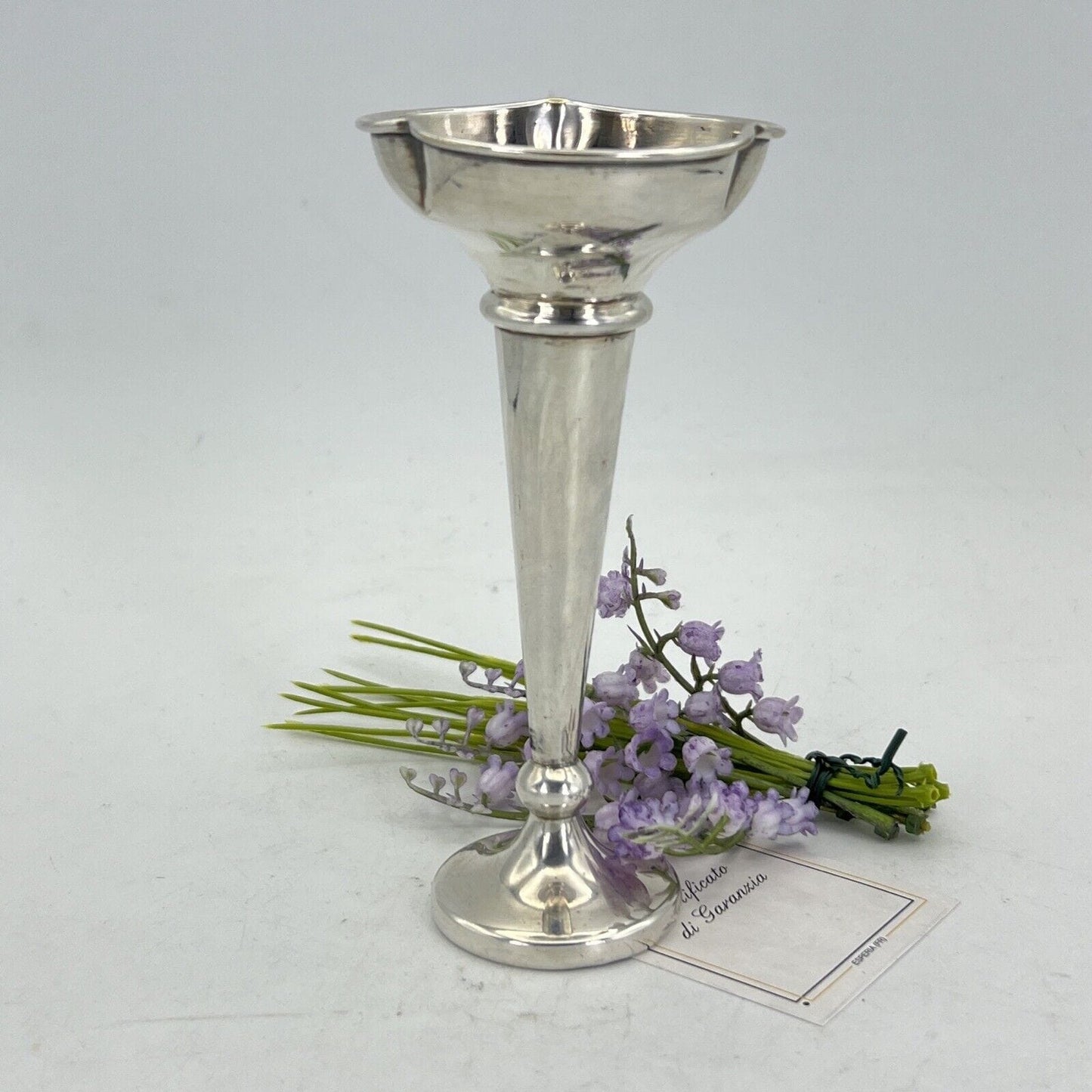 Vasetto Porta fiori in Argento silver plated Stile liberty Art Nouveau Antico Categoria Sheffield & Argento