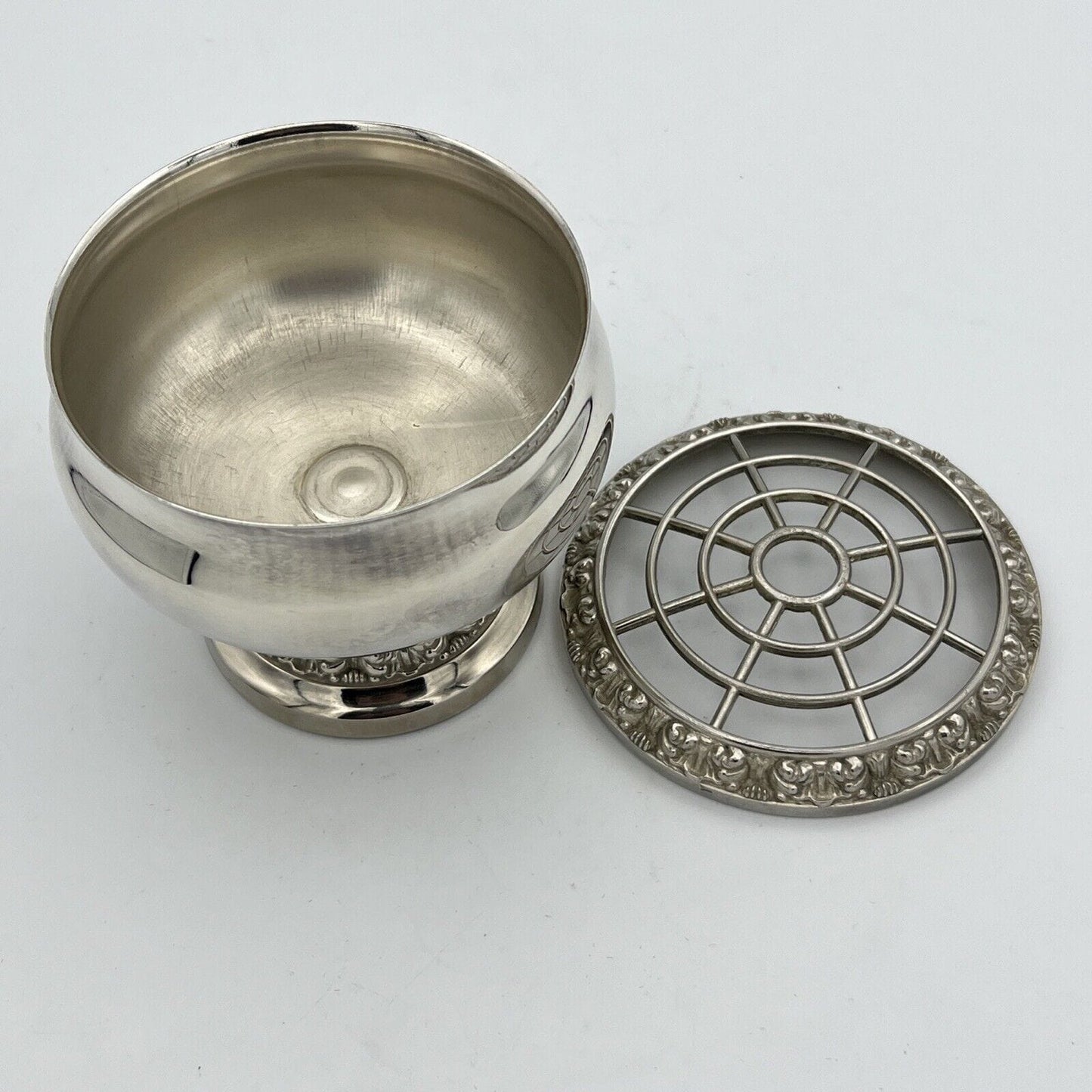 Vasetto portafiori antico in argento sheffield silver plated ciotola fiori Categoria Sheffield & Argento
