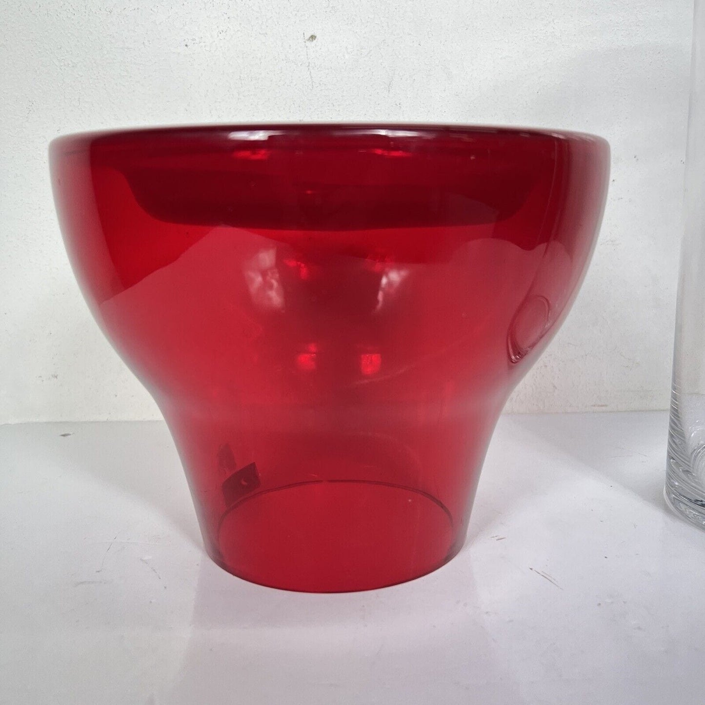 Vaso in vetro di design portafiori modernariato rosso portacandela trasparente Categoria Vetri e Cristalli