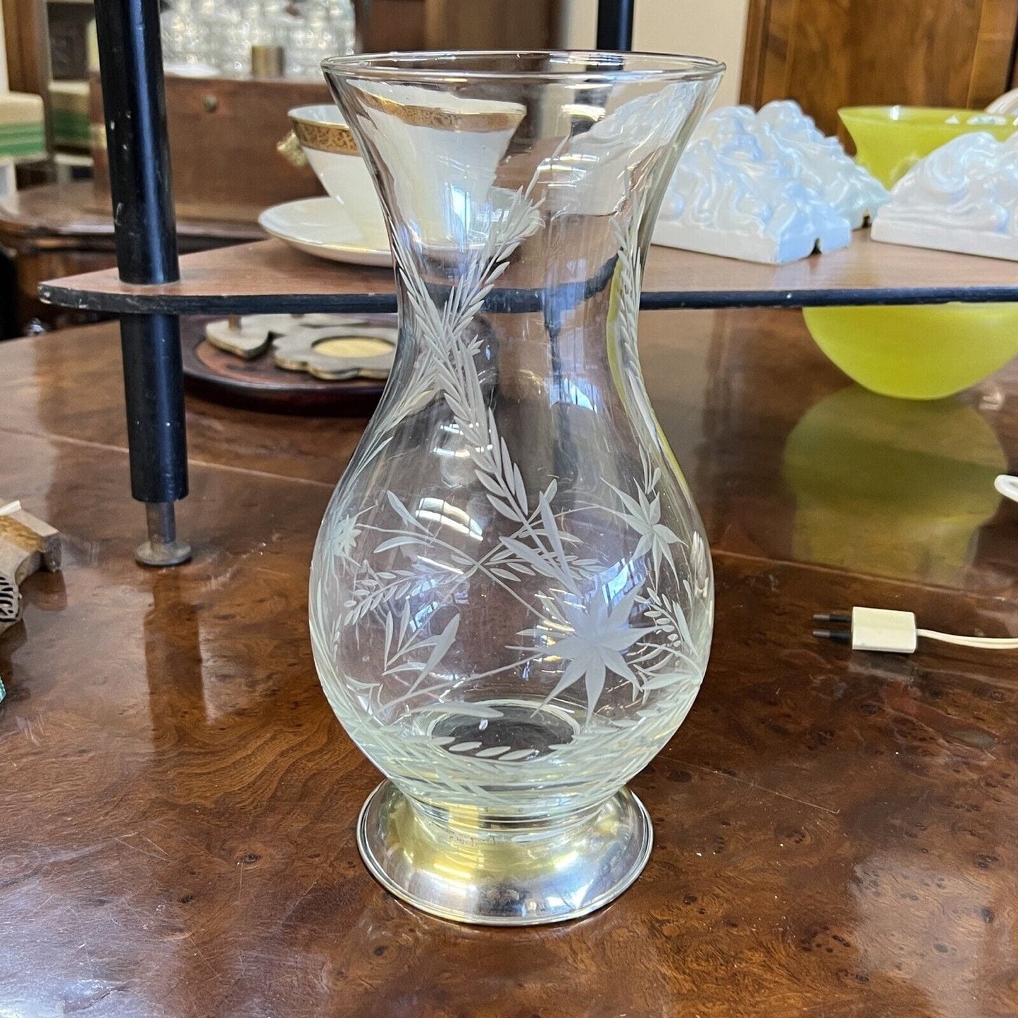 Vaso porta fiori in vetro serigrafato inciso argento placcato silver anni 70 Categoria Vetri e Cristalli