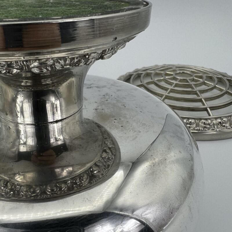 Vaso portafiori antico in argento sheffield silver plated ciotola fiori anni 40 Categoria Sheffield & Argento