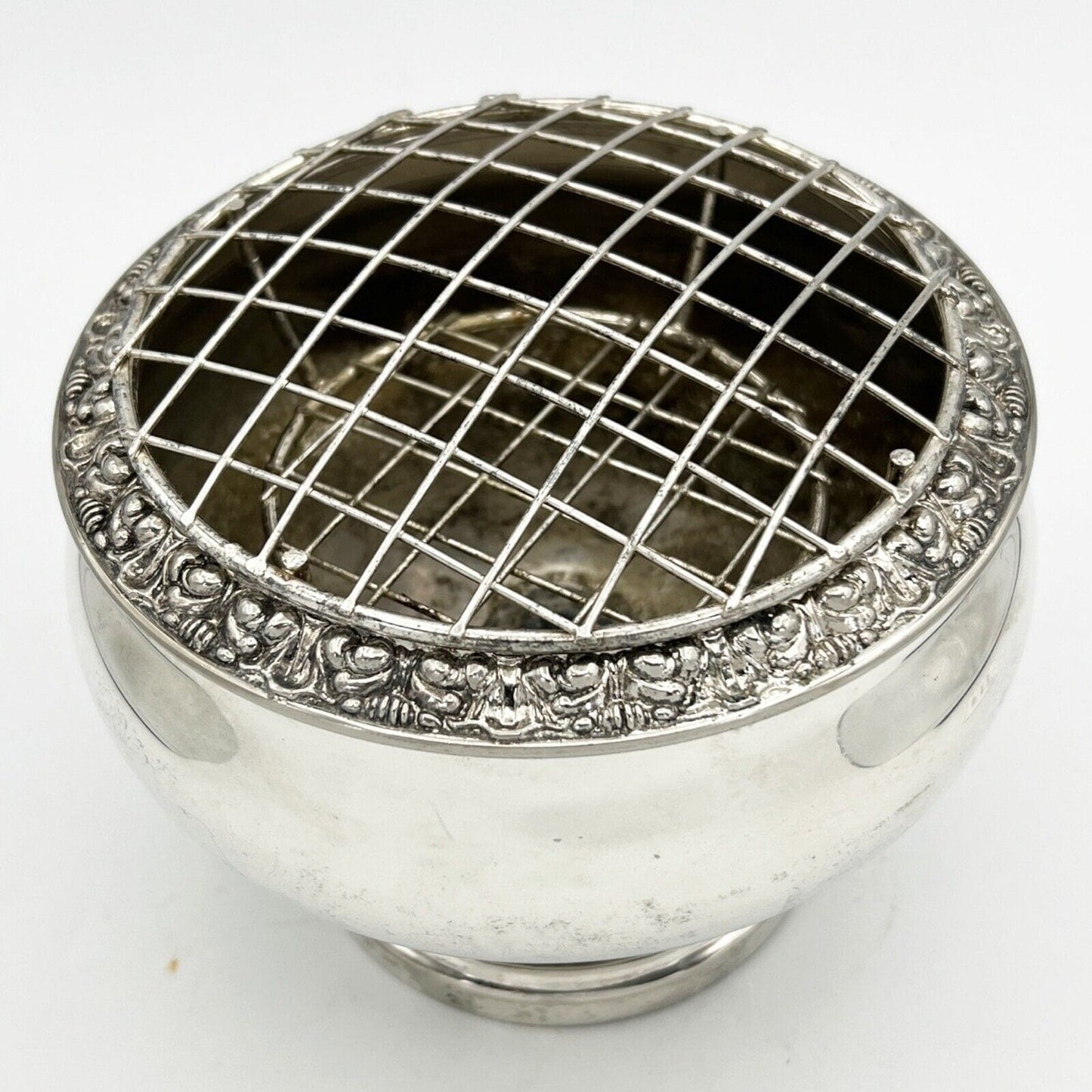 Vaso portafiori antico in argento sheffield silver plated ciotola fiori anni 40 Categoria Sheffield & Argento