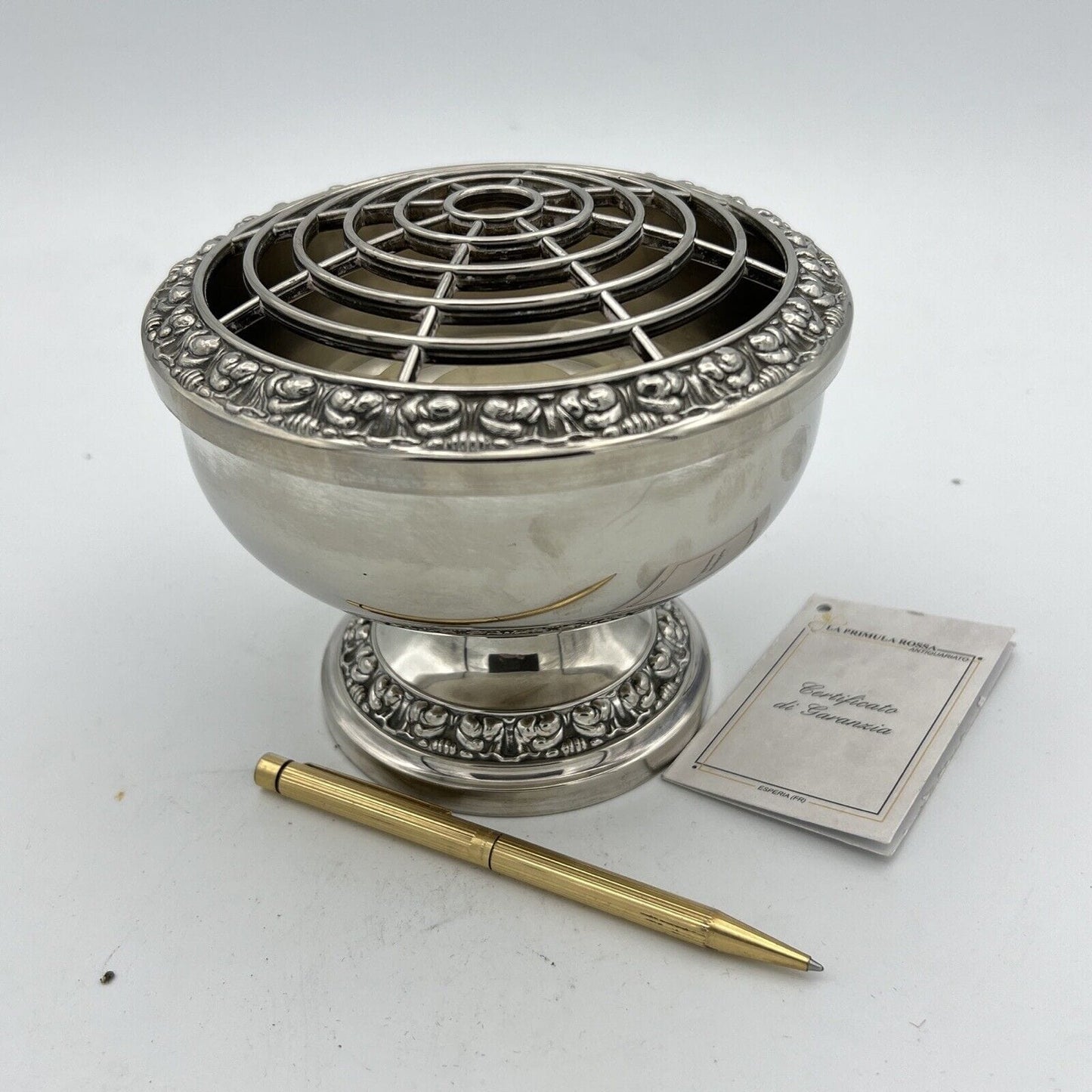 Vaso portafiori antico in argento sheffield silver plated ciotola fiori anni 40 Categoria Sheffield & Argento
