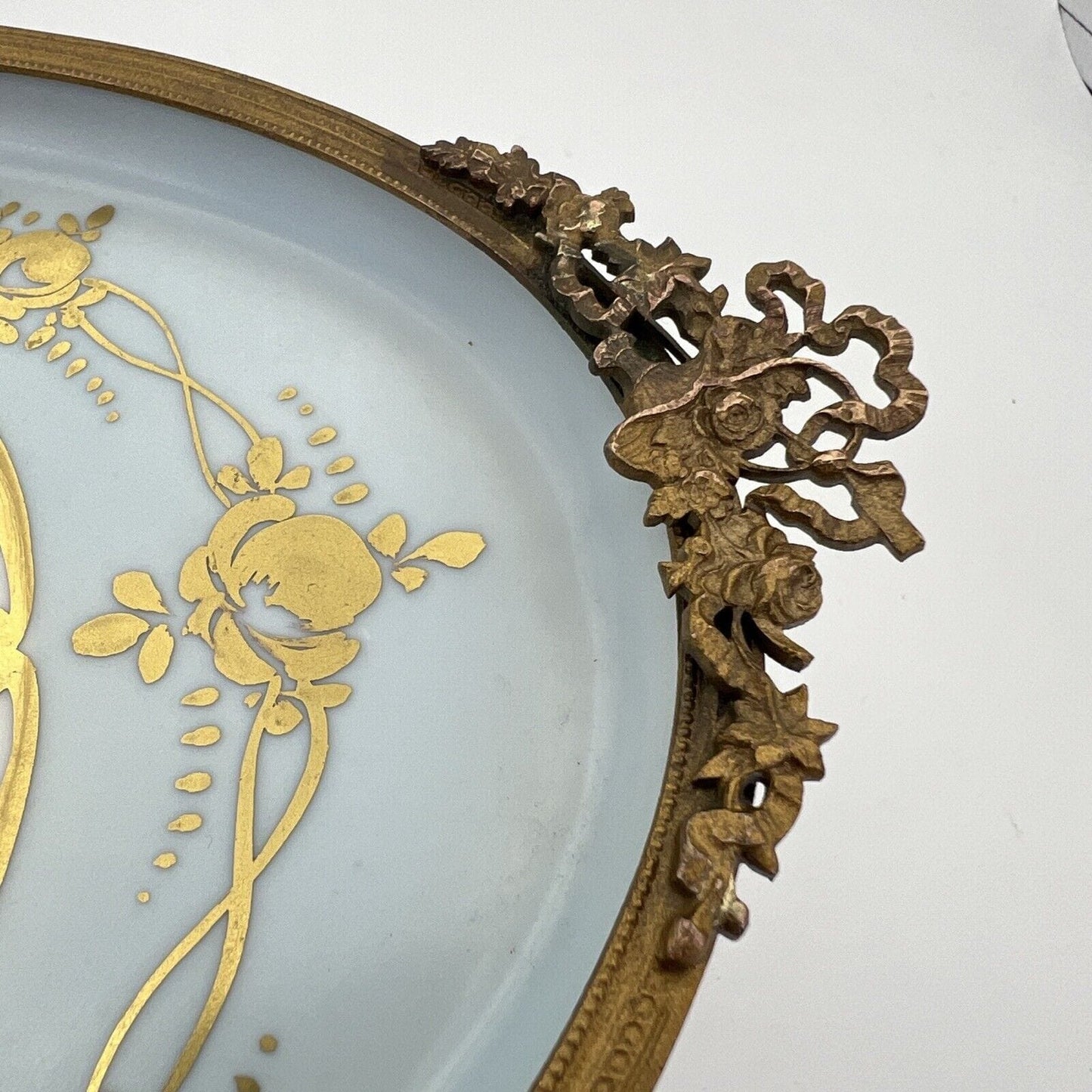 Vassoietto piatto vassoio vintage antico in porcellana Limoges e ottone fiori Categoria Piatti Vassoio