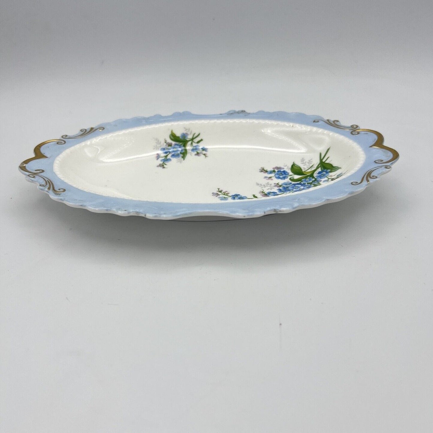Vassoietto Vassoio Piatto Royal Albert in porcellana Forget Me Not Fiori Anni 70 Categoria Piatti Vassoio
