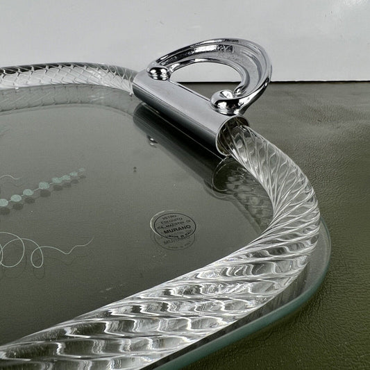 Vassoio da portata in vetro di Murano inciso e metallo cromato rettangolare Categoria Vassoi