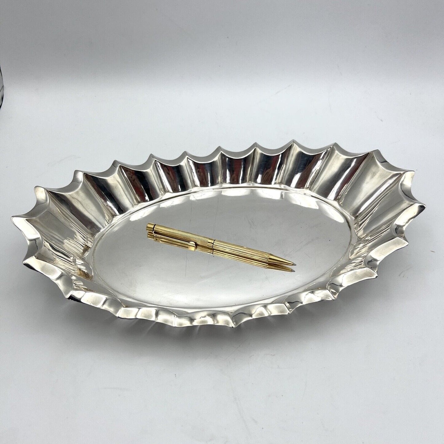 Vassoio in argento sheffield antico silver plated ovale stile Art Deco anni '30 Categoria Sheffield & Argento