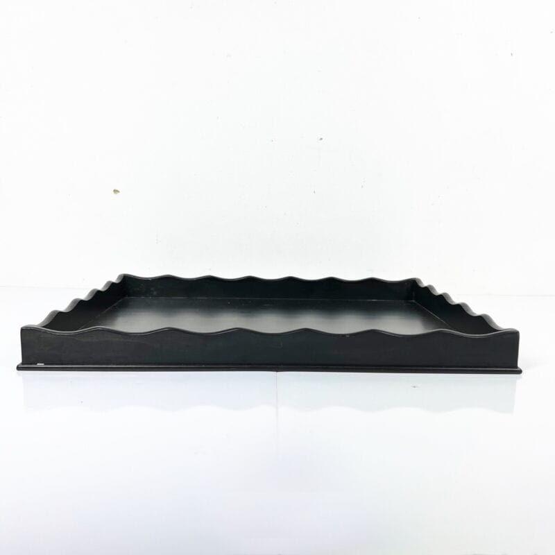 Vassoio in legno vintage da portata nero Ebanizzato stile antico guantiera Categoria Vassoi