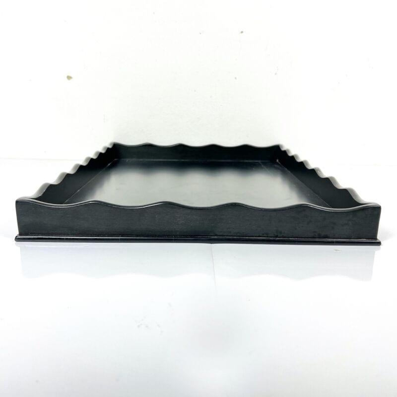Vassoio in legno vintage da portata nero Ebanizzato stile antico guantiera Categoria Vassoi