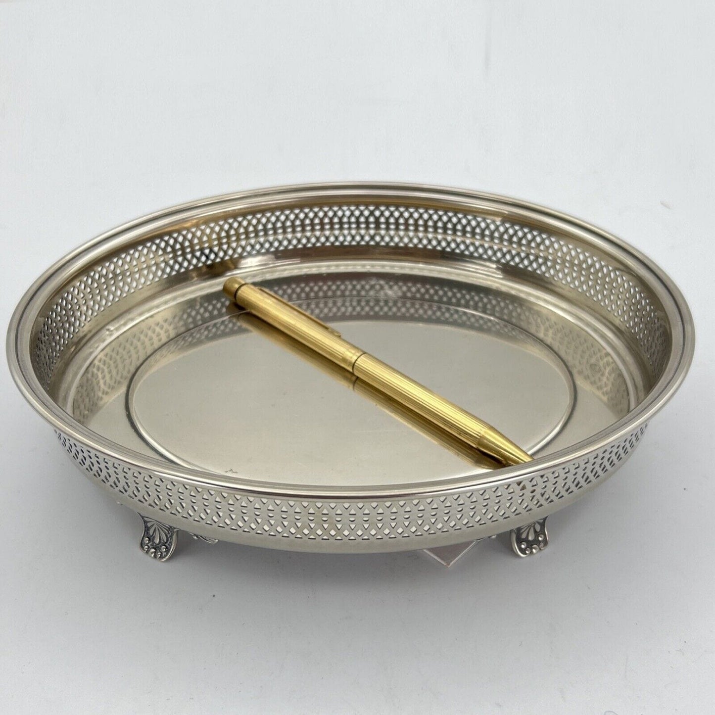 Vassoio ovale in argento placcato silver plated vintage stile antico anni 70 Categoria Sheffield & Argento