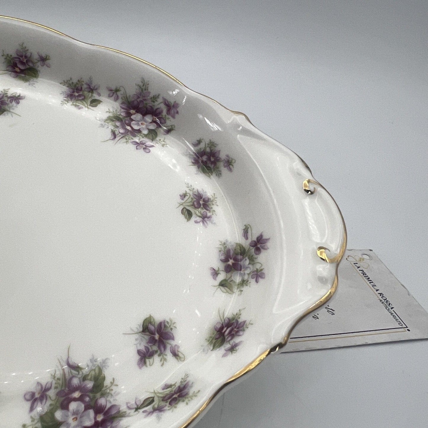 Vassoio ovale piatto in porcellana Royal Albert Sweet Violets Violette 1966 Categoria Piatti Vassoio