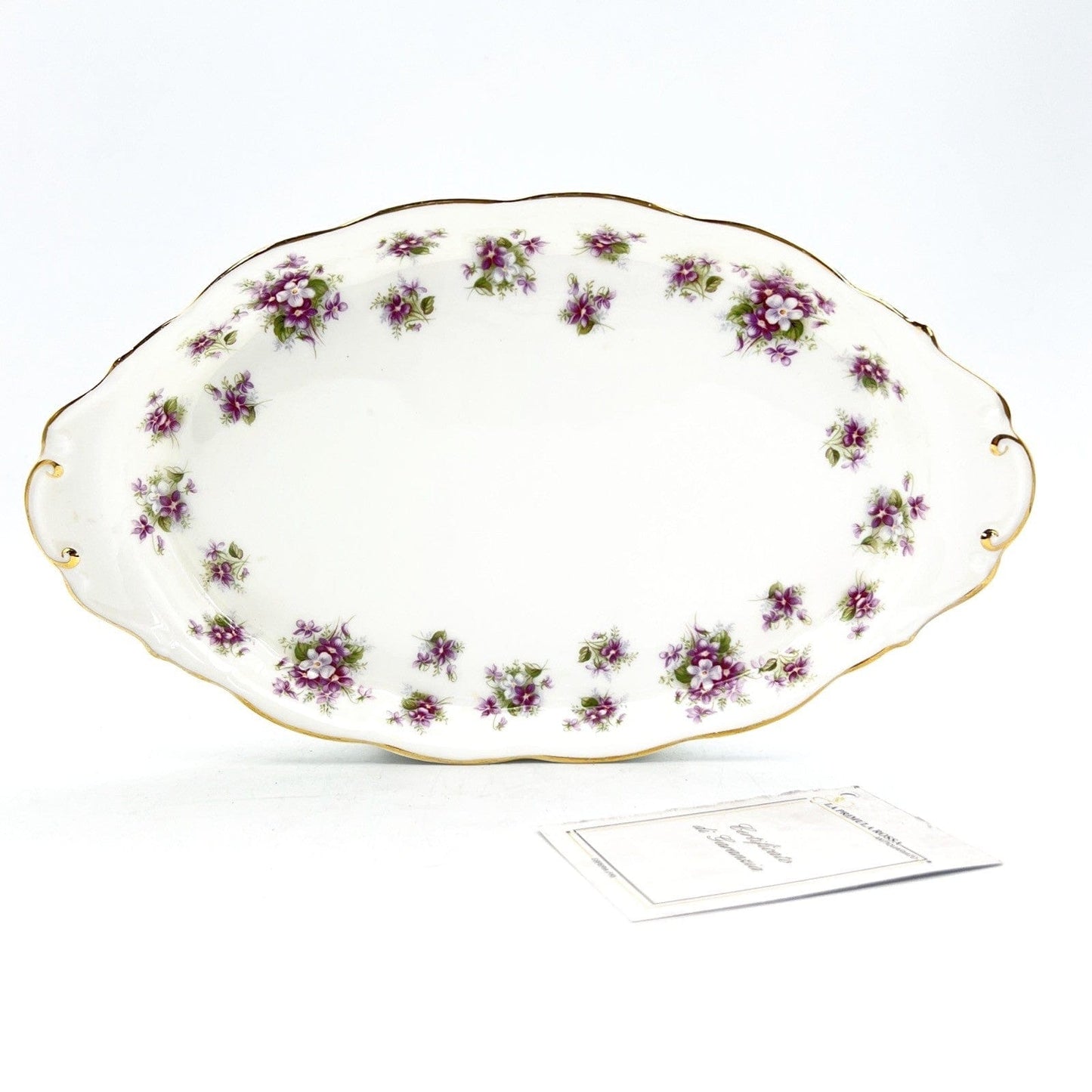 Vassoio ovale piatto in porcellana Royal Albert Sweet Violets Violette 1966 Categoria Piatti Vassoio