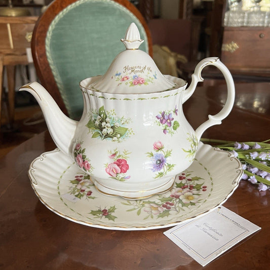 Vassoio piatto torta in porcellana Royal Albert Flowers Of The Month Dicembre Categoria Piatti Vassoio