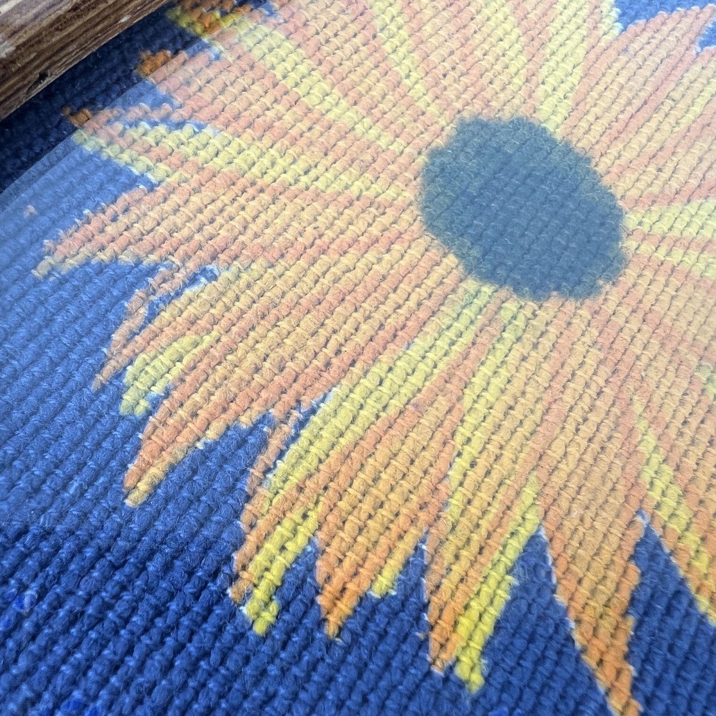 Vassoio Vintage in legno di Bambu anni 70 con tessuto Girasoli guantiera Bamboo Categoria Vassoi