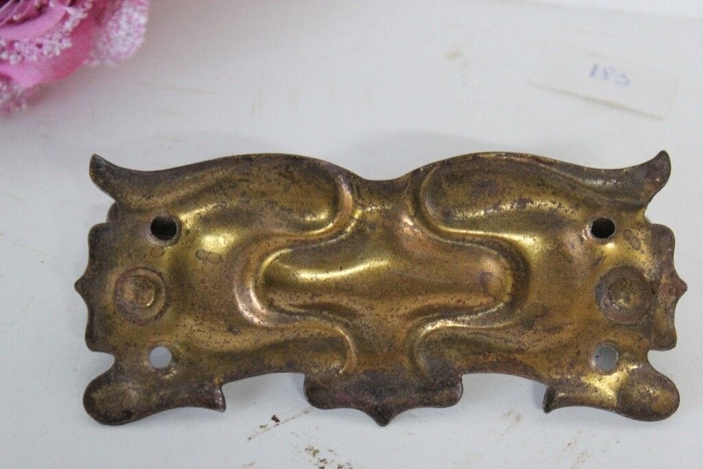 VECCHIA MANIGLIA PER MOBILE- FERRAMENTA D'EPOCA X RESTAURO Categoria Restauro