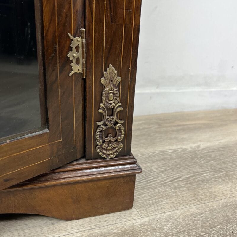 Vetrina Antica Epoca 800 Vetrinetta bassa Cristalliera libreria stile vittoriano Categoria Vetrine