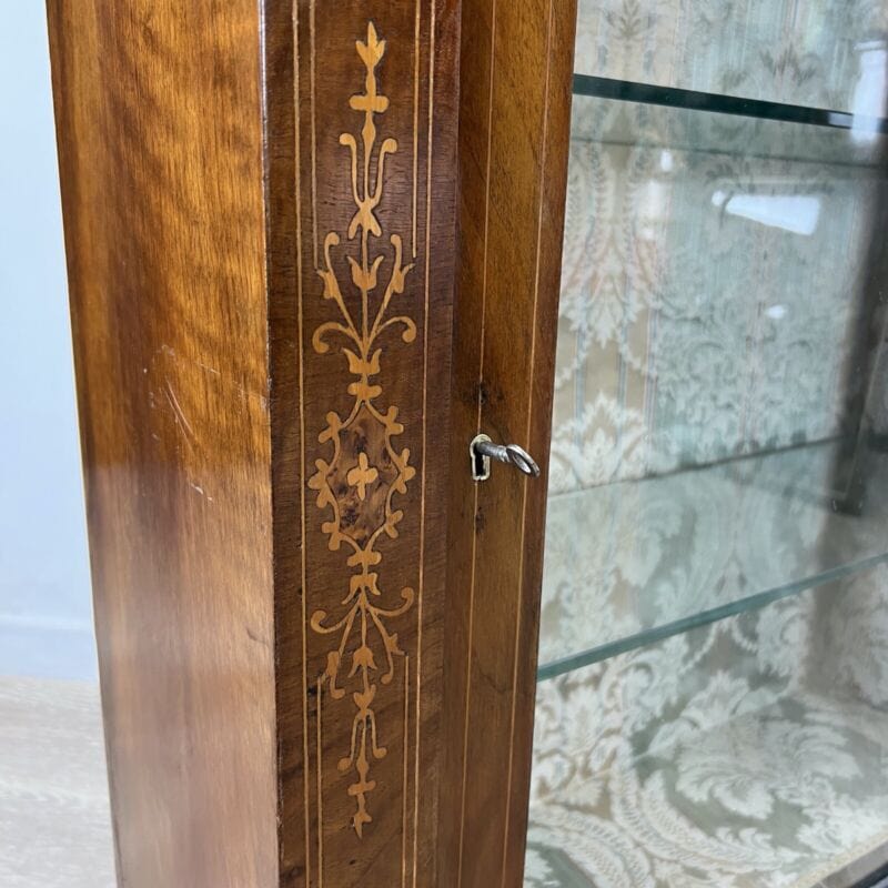 Vetrina Antica epoca 800 Vetrinetta Cristalliera libreria stile vittoriano Categoria Arredamento