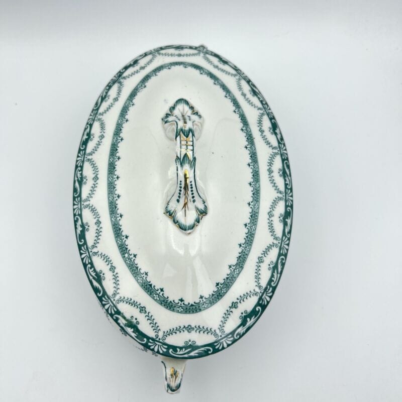 Zuppiera antica inglese in ceramica Legumiera d'epoca 900 Wedgwood bianca verde Categoria Ceramiche e Porcellane