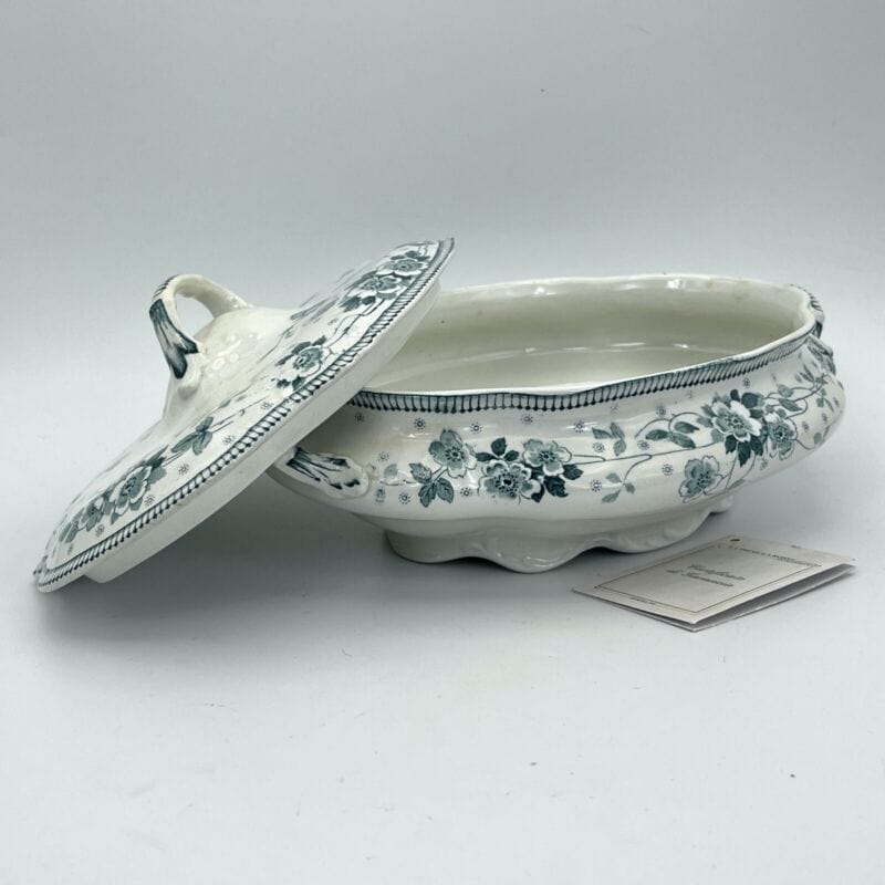 Zuppiera antica inglese in ceramica Legumiera d'epoca Art Nouveau bianca verde Categoria Zuppiere