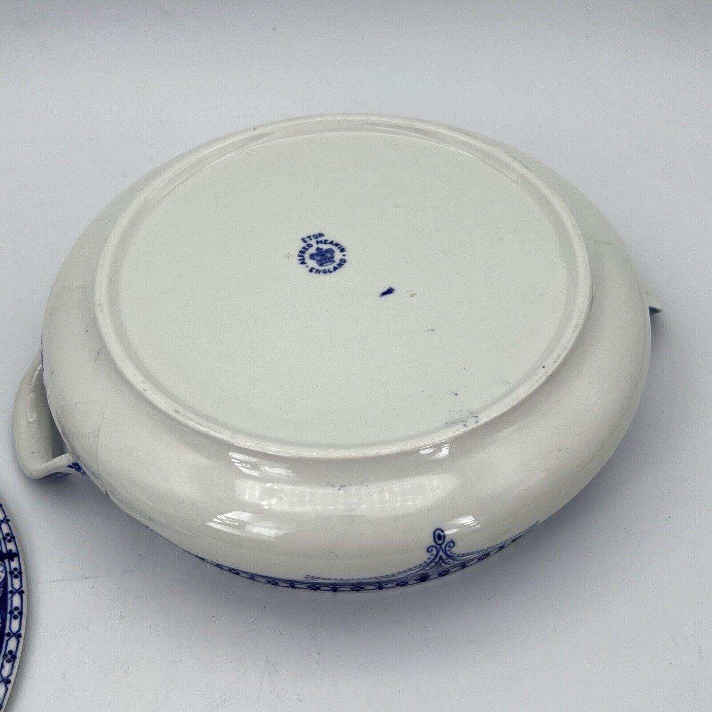 Zuppiera antica inglese in ceramica Legumiera epoca 900 bianca Blu Centrotavola Categoria Zuppiere