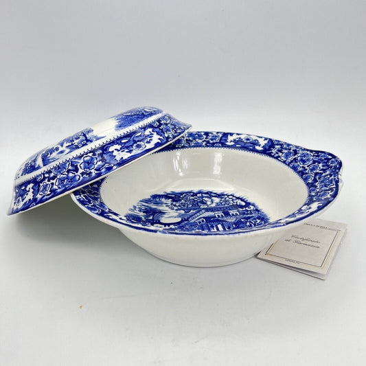 Zuppiera antica inglese in ceramica Legumiera epoca 900 Bianca Blu serie Willow Categoria Zuppiere