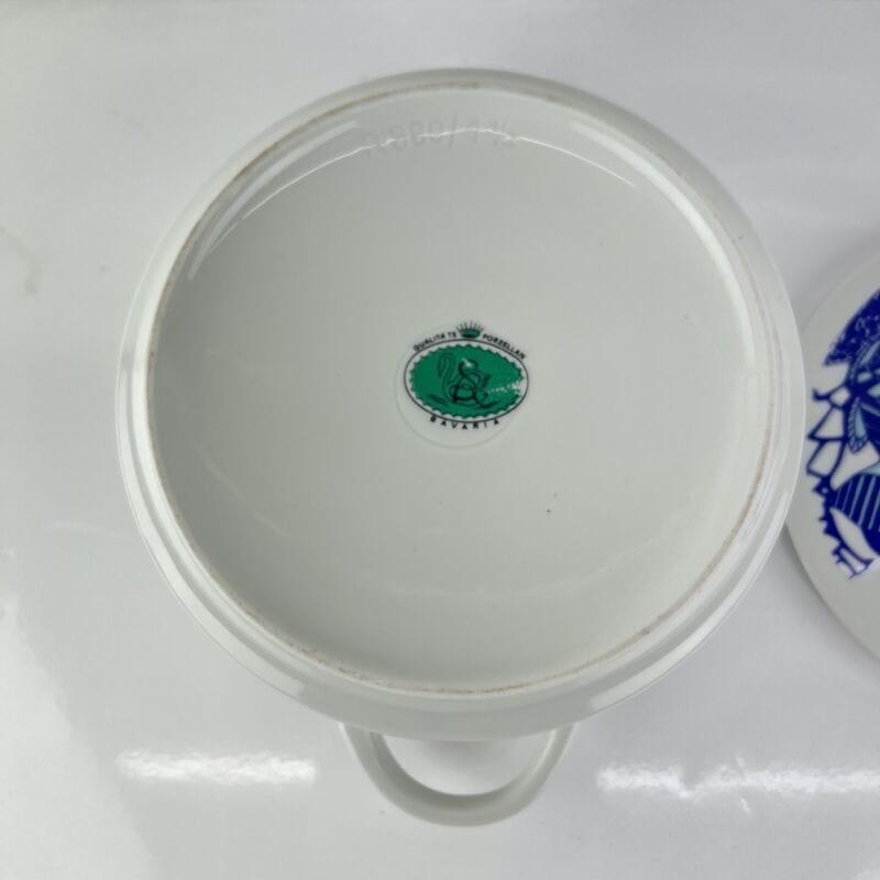 Zuppiera vintage in ceramica bianca blu legumiera anni 70 Bavaria Zuppa da Pesce Categoria Ceramiche e Porcellane