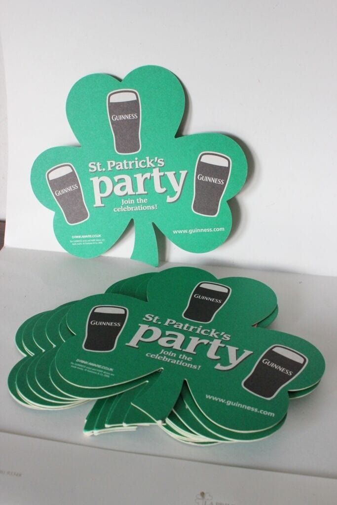 11 SOTTOBICCHIERI ST. PATRICK'S PARTY ANNO 2006 / VINTAGE GUINNESS BEER MATS Birra & dintorni