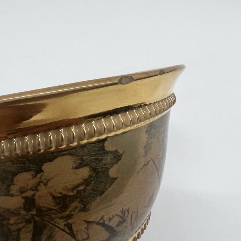 Antica alzata alzatina a calice con coperchio oro porta bon bon potiche vaso Ceramiche e Porcellane