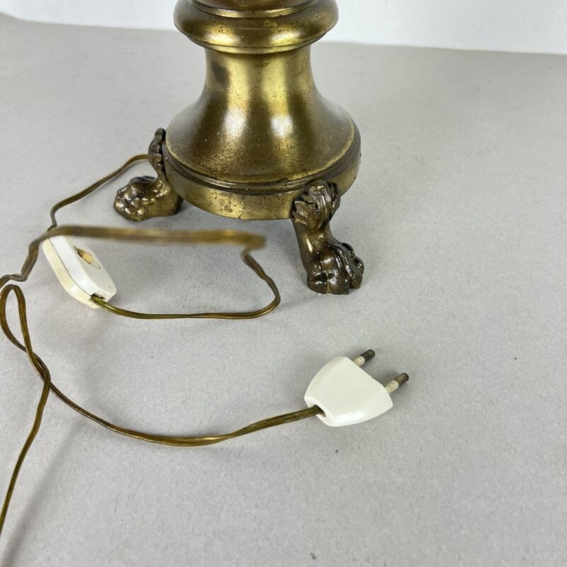 Antica lampada da tavolo in Bronzo dorato con piedi di Leone Paralume Sagomato Lampade Appliques