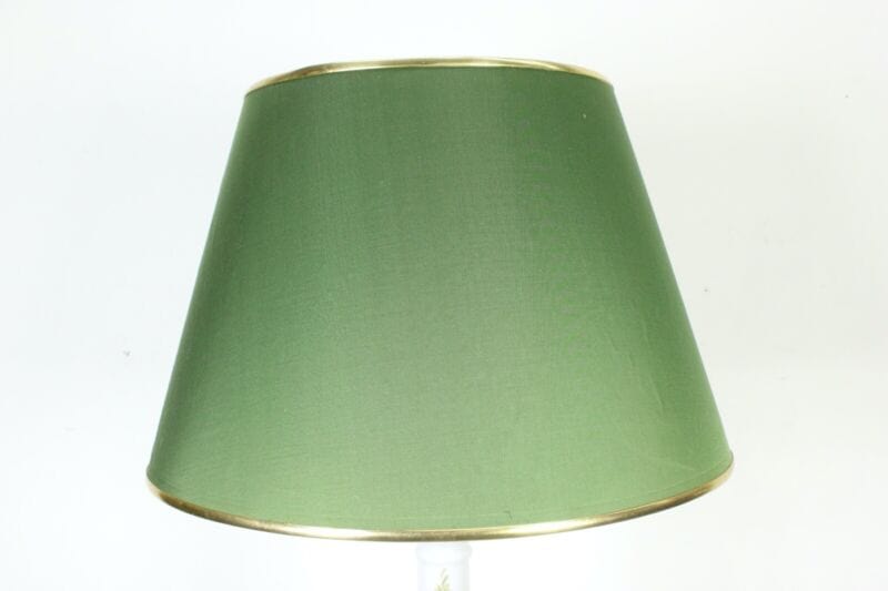 Antica lampada da tavolo in vetro opaline con fiori dipinti paralume verde 900 Lampade Appliques