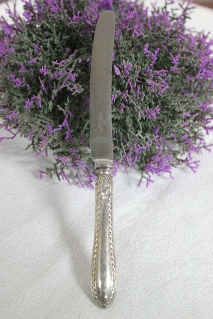 ANTICA POSATA IN ARGENTO STERLING COLTELLO VINTAGE DA BURRO COLTELLINO Sheffield & Argento