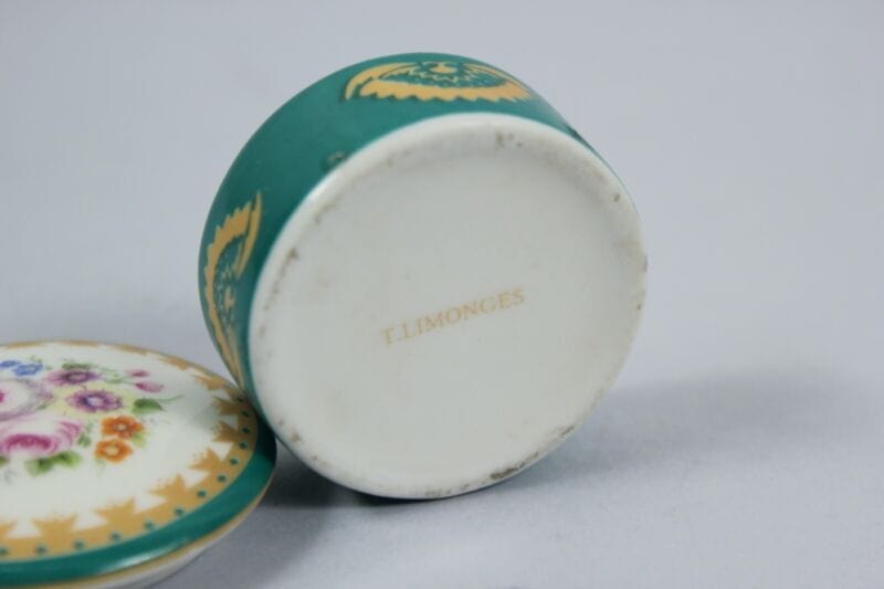 Antica Scatolina vintage in porcellana dipinta a mano limonges portagioie verde Ceramiche e Porcellane
