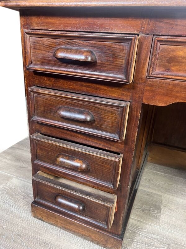 Antica scrivania scrittoio classica tavolo da ufficio in legno con piano pelle Arredamento