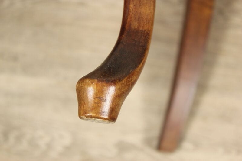 Antica sedia imbottita bassa poltrona poltroncina vintage per camera da letto Arredamento