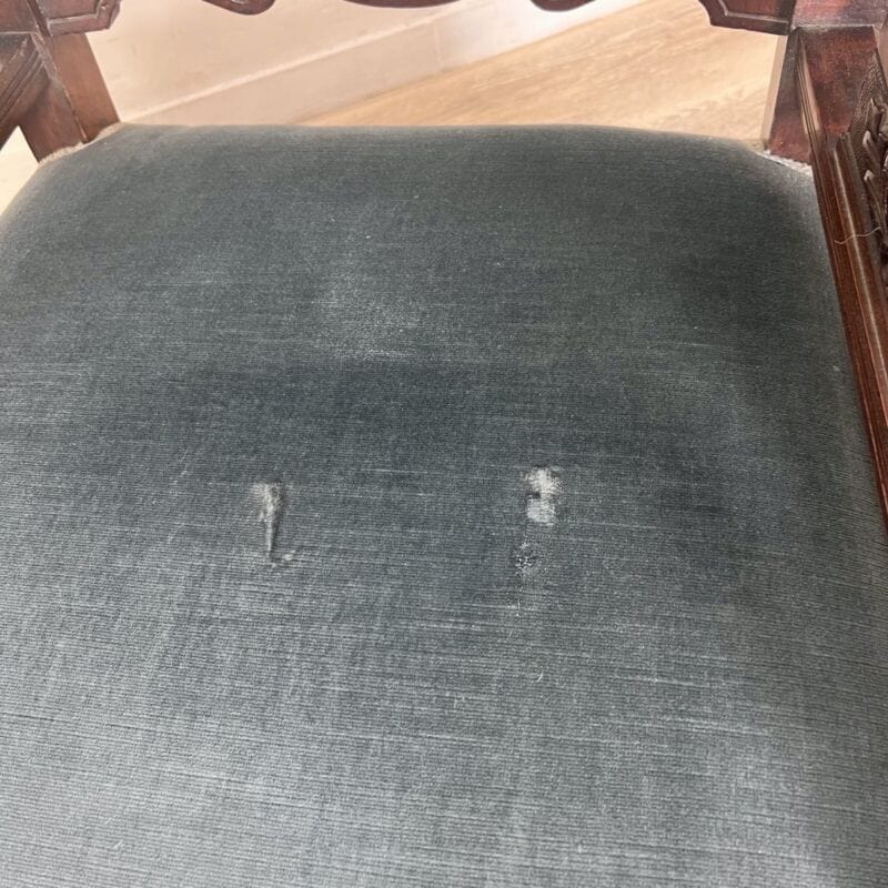 Antica sedia imbottita con braccioli poltrona poltroncina in legno noce ' 800 Arredamento