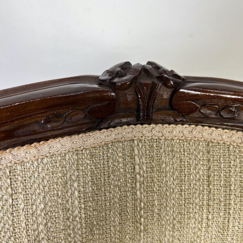 Antica sedia imbottita con braccioli poltrona poltroncina in legno noce vintage Arredamento