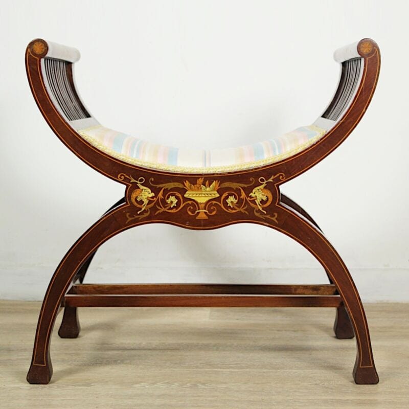 Antica sedia imbottita con braccioli sgabello in legno panchetta da camera pouf Arredamento