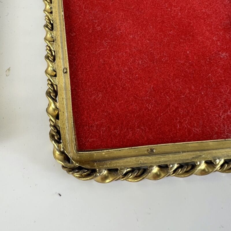 Antichi quadretti in miniatura Dipinti vintage cornice ottone bronzo con fiocco Quadri