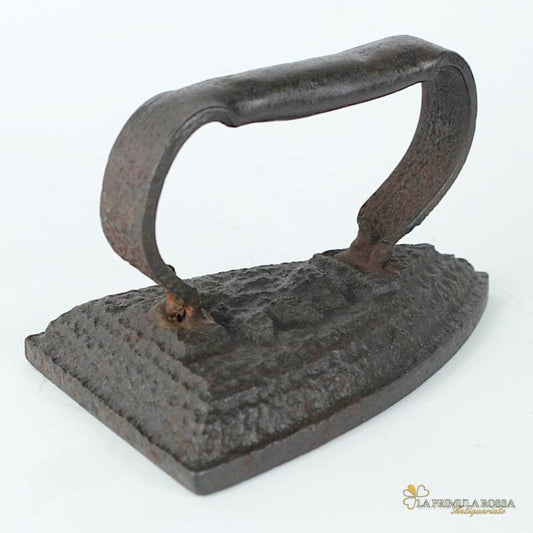 Antico ferro da stiro in ghisa decorato vecchio fermacarte fermaporta d'epoca Attrezzi e Strumenti