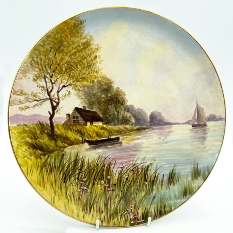 Antico piatto decorativo in ceramica di SCI laveno dipinto a mano da muro  barche