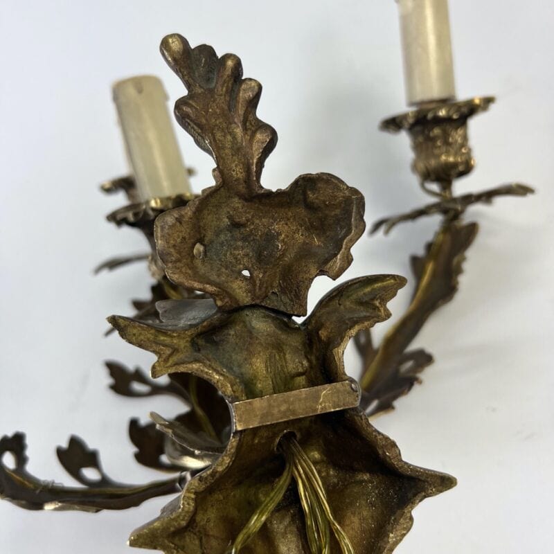 Applique antico stile Luigi XV in bronzo a quattro fiamme luci Lampada da parete Lampade Appliques
