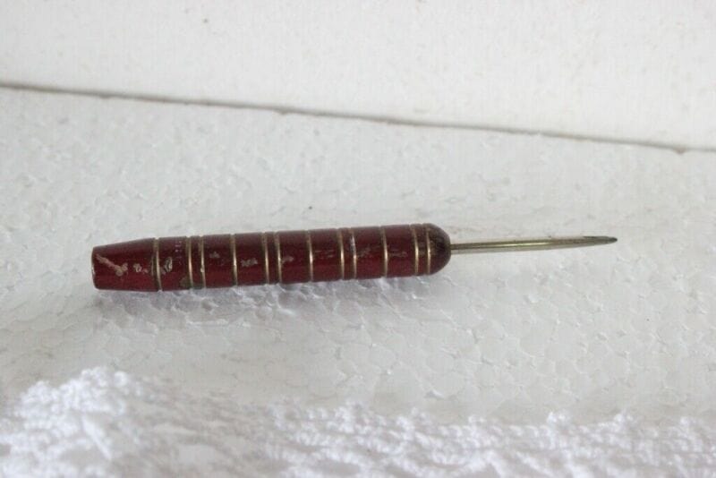 ARNESI VINTAGE DA CUCITO SINGER + DUE AGHI PER MATERASSO Attrezzi e Strumenti