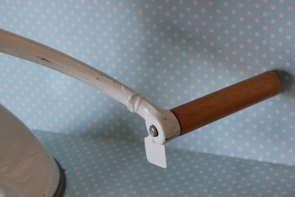ATTREZZI VINTAGE SPONG SHABBY CHIC DA CUCINA / GRATTUGIA TRITATUTTO AFFETTATRICE Attrezzi e Strumenti