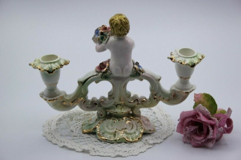 CANDELABRO ANTICO IN CERAMICA CANDELIERE A DUE FIAMME VINTAGE CHERUBINO PUTTI Ceramiche e Porcellane