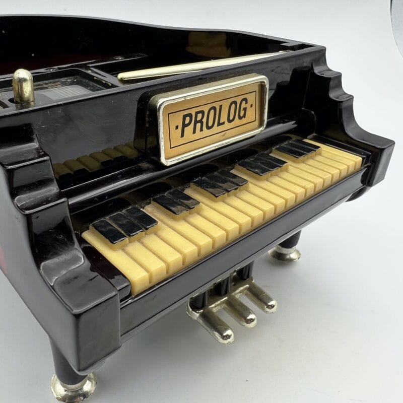 Carillon vintage antico nero pianoforte a coda musica melodia MEMORY music box Carillon