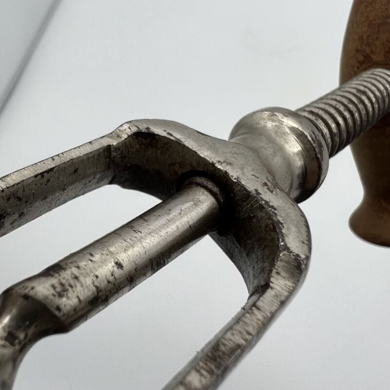 Cavatappi antico da collezione d' epoca corkscrew vintage tire bouchon anni 30 Y Cavatappi