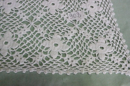 CENTRO VINTAGE IN COTONE BIANCO LAVORATO AD UNCINETTO cm 65x65 CROCHET HAND MADE Corredo Pizzi e Tessuti