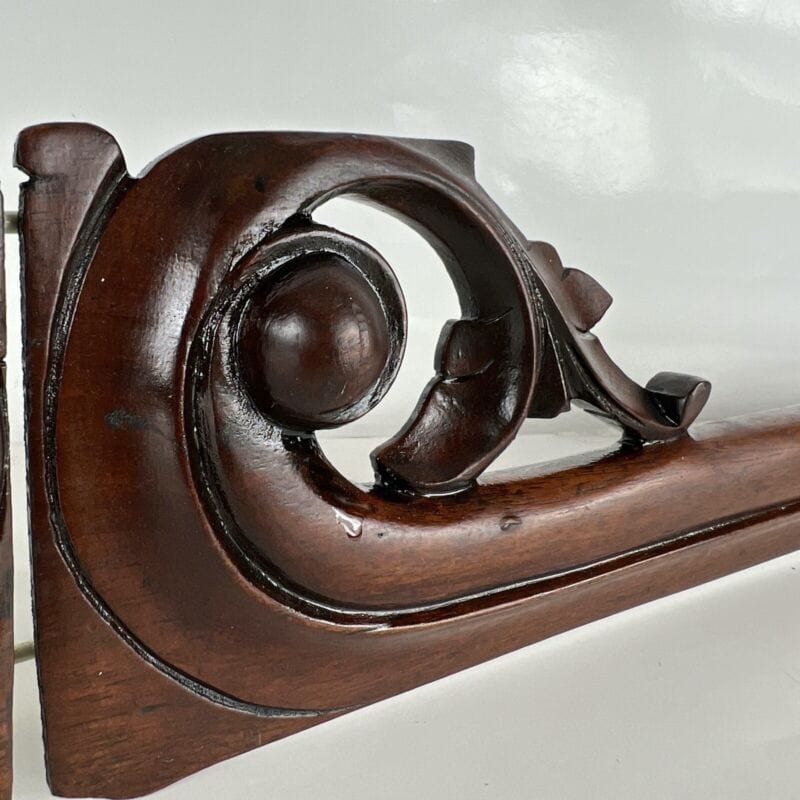 Cimasa antica in legno fregio sovraporta sopra porta intaglio vecchio epoca 800 Complementi d'arredo